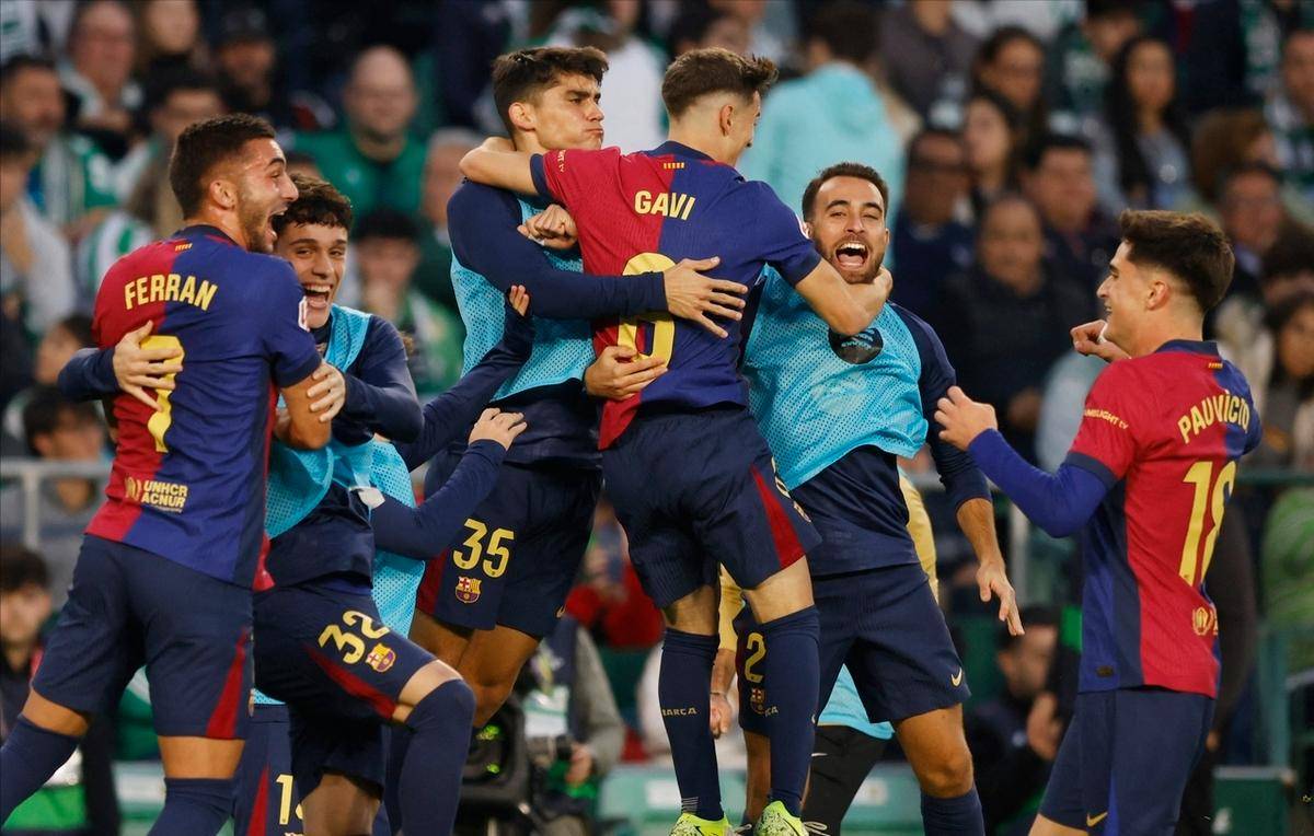 包含神奇一战！西班牙足球联赛再掀激情的词条