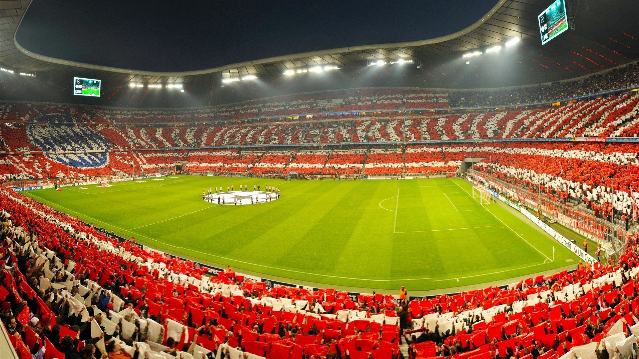 双线闪耀，英雄主义与团队坚韧的交响